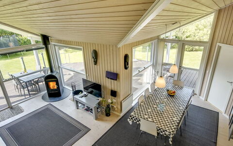 Anemone - 700M from the Sea: Meubles, Design Intérieur, Sol, Bois, Sol, Plafond, Parquet, Chaise, Table, Éclairage