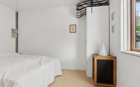 Gadde - 1Km from the Sea: Mur, Sol, Sol, Design Intérieur, Bois, Plafond, Chambre, Meubles, Lit, Pièce