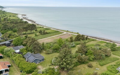 Carmen - 25M from the Sea