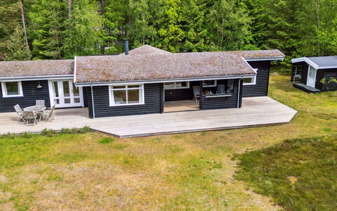 Nititzki - 600M from the Sea: Domicile, Chalet, Porche, Siding, Ferme, Structure En Plein Air