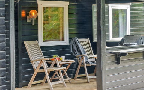 Nititzki - 600M from the Sea: Domicile, Chalet, Porche, Siding, Ferme, Structure En Plein Air