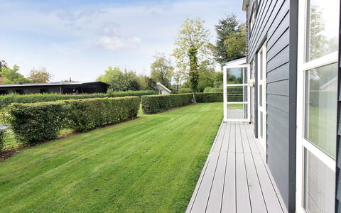 Bjerne - 200M from the Sea: Meubles, Design Intérieur, Sol, Bois, Sol, Plafond, Parquet, Chaise, Table, Éclairage