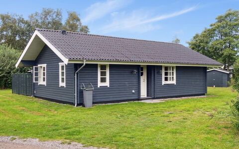 Aldis - 300M from the Sea: Domicile, Chalet, Porche, Siding, Ferme, Structure En Plein Air