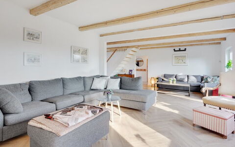 Rouwen - 1Km from the Sea: Toit, Maison, Domicile, Chalet, Porte, Siding, Plate-Forme, Porche, Planche, Dur