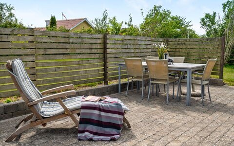 Holmger - 420M from the Sea: Bois, Mobilier De Jardin, Meubles, Dur, Planche, Tache De Bois, Jardin, Dalle, Chaise, Arrière-Cour