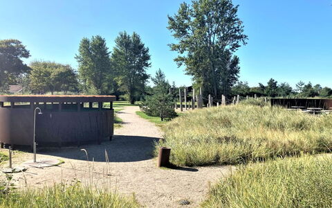 Vincent - 10M from the Sea: Arbuste, Lot Terre, Communauté Des Plantes, Jardin, Aménagement Paysager, Parc, Ranch