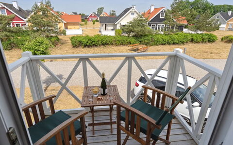 Daniela - 300M from the Sea: Zone Résidentielle, Toit, Banlieue, Allée, Biens, Cheminée
