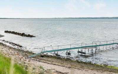 Rikkart - 100M from the Sea
