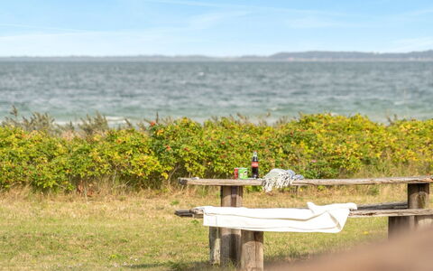 Sigurd - 20M from the Sea: Meubles, Design Intérieur, Sol, Bois, Sol, Plafond, Parquet, Chaise, Table, Éclairage