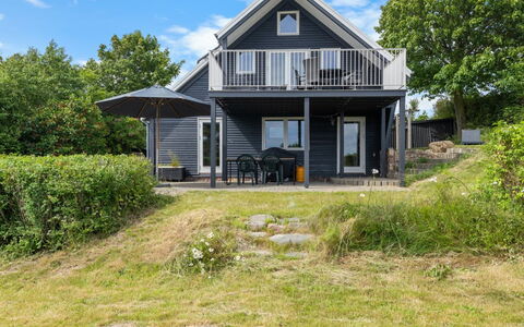 Chayton - 450M from the Sea: Herbe, Prairie, Paysage, Écorégion, Plaine, Communauté Des Plantes, Lot Terre, Mobilier De Jardin, Prairie, Formations Arbustives