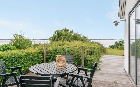 Sissela - 5M from the Sea: Bois, Toit, Architecture, Domicile, Maison, Chalet, Siding, Dur, Pente, Biens