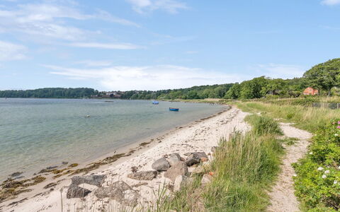 Constance - 50M from the Sea: Chalet, Cabanon, Cabane, Ferme, Prairie, Cabane, Grange, Cabane En Rondins, Batiments Jardin