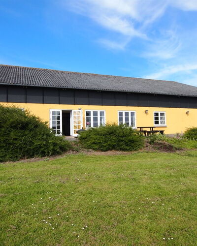 Joran - 120M from the Sea