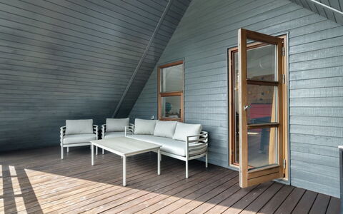 Jorith - 550M from the Sea: Bois, Domicile, Porche, Plate-Forme, Dur, Toit, Tache De Bois, Parquet, Eco Hôtel