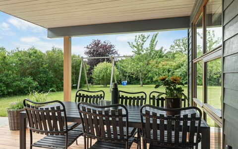 Jorith - 550M from the Sea: Bois, Domicile, Porche, Plate-Forme, Dur, Toit, Tache De Bois, Parquet, Eco Hôtel