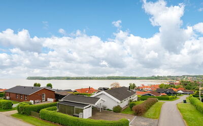 Heimeram - 150M from the Sea