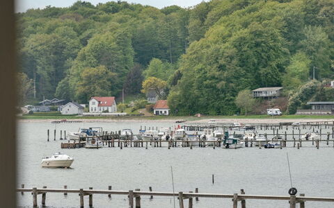 Florinda - 10M from the Sea: Maison, Toit, Domicile, Chalet, Biens, Ferme, Villa, Porche, Siding