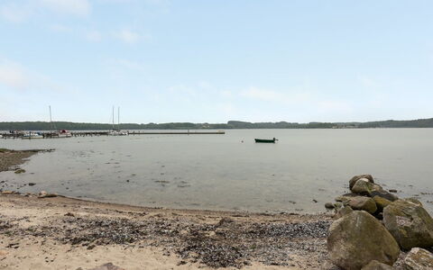 Florinda - 10M from the Sea: Maison, Toit, Domicile, Chalet, Biens, Ferme, Villa, Porche, Siding