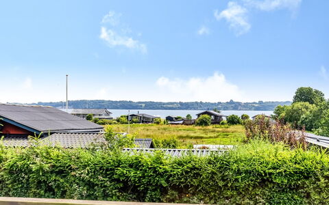 Gülbahar - 300M from the Sea: Ciel, Bleu, Vert, Nuage, Horizon, Paysage, Arbuste, Lot Terre, Cotiers Et Relief Océaniques, Côte