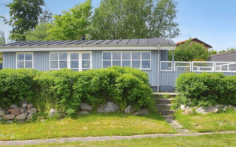 Melia - 50M to the Fjord: Maison, Toit, Domicile, Chalet, Biens, Ferme, Villa, Porche, Siding