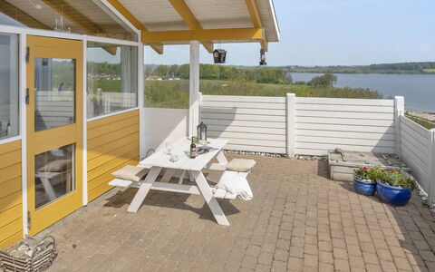 Alya - 200M from the Sea: Bleu, Arbuste, Chalet, Couverture De Sol, Jardin, Biens, Ombre, Aménagement Paysager, Ferme, Eco Hôtel