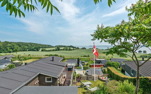 Haraldina - 350M to the Fjord: Maison, Toit, Domicile, Chalet, Biens, Ferme, Villa, Porche, Siding
