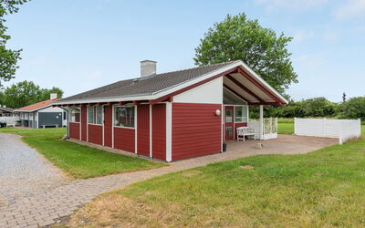 Ditte - 300M from the Sea
