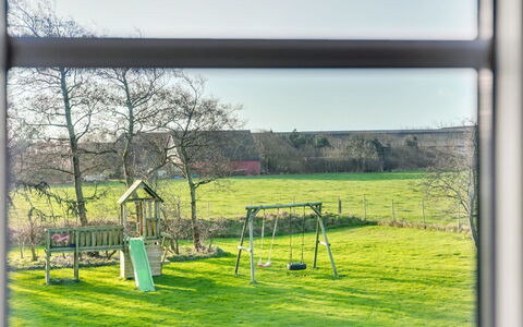 Anje - 16Km from the Sea: Bois, Toit, Architecture, Domicile, Maison, Chalet, Siding, Dur, Pente, Biens