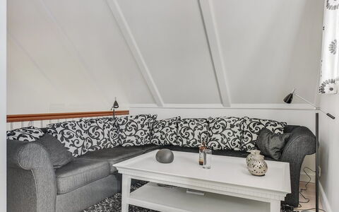 Joar - 5M to the Fjord: Meubles, Sol, Sol, Design Intérieur, Domicile, Salon, Canapé, Pièce, Appartement