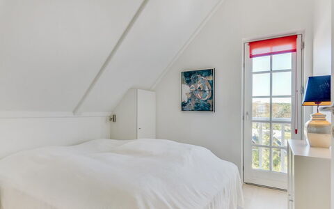 Joar - 5M to the Fjord: Sol, Sol, Bois, Design Intérieur, Plafond, Chambre, Lit, Pièce, Meubles, Domicile