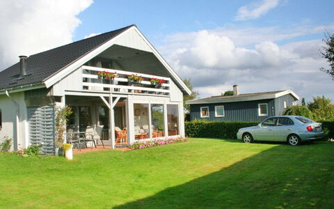 Sauli - 200M to the Fjord: Architecture, Toit, Domicile, Composite, Daylighting, Siding, Allée