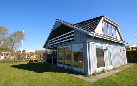 Sauli - 200M to the Fjord: Architecture, Toit, Domicile, Composite, Daylighting, Siding, Allée