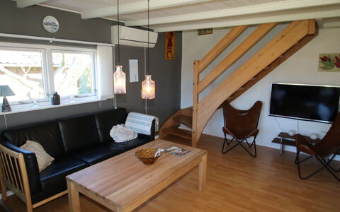 Sauli - 200M to the Fjord: Architecture, Toit, Domicile, Composite, Daylighting, Siding, Allée
