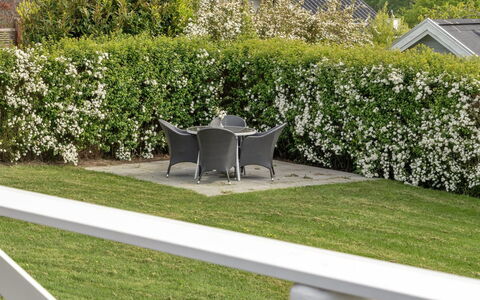 Annvy - 200M from the Sea: Herbe, Maison, Toit, Chalet, Domicile, Arbuste, Ferme, Lot Terre, Zone Rurale