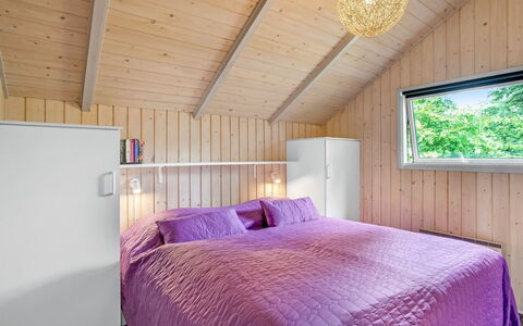 Tecla - 12Km from the Sea: Design Intérieur, Bois, Plafond, Chambre, Meubles, Sol, Domicile, Sol, Lit, Éclairage