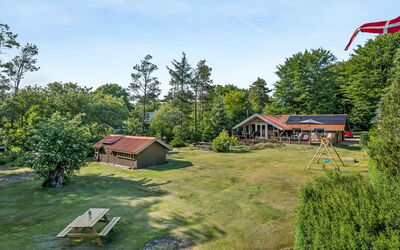 Tecla - 12Km from the Sea