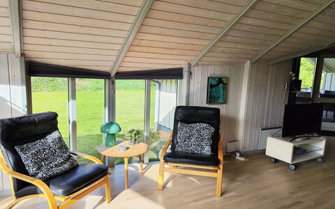 Torben - 10Km from the Sea: Maison, Domicile, Toit, Chalet, Biens, Aménagement Paysager, Batiments Jardin, Siding, Ferme