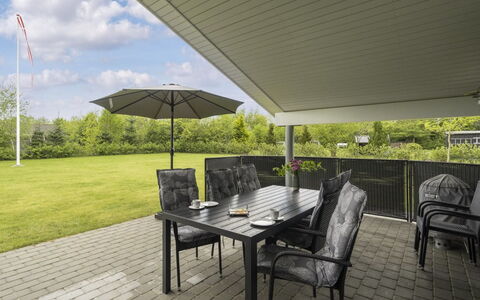 Gardi - 14Km from the Sea: Herbe, Maison, Toit, Domicile, Chalet, Arbuste, Lot Terre, Zone Rurale, Ferme, Couverture De Sol