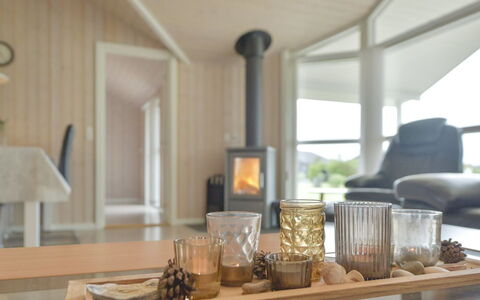 Harth - 700M to the Fjord: Sol, Design Intérieur, Sol, Domicile, Parquet, Foyer, Salon, Dur, Poêle À Bois, Matériau Naturel