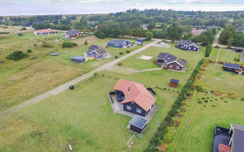 Arnger - 300M to the Fjord: Bois, Toit, Architecture, Domicile, Maison, Chalet, Siding, Dur, Pente, Biens