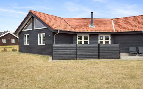 Arnger - 300M to the Fjord: Bois, Toit, Architecture, Domicile, Maison, Chalet, Siding, Dur, Pente, Biens
