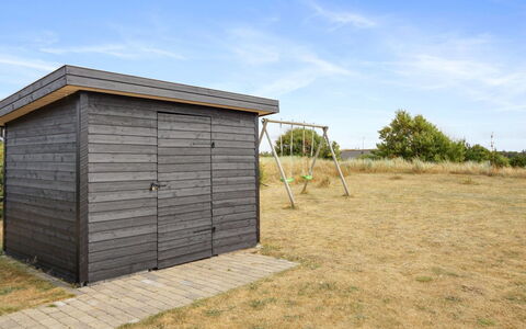 Arnger - 300M to the Fjord: Bois, Toit, Architecture, Domicile, Maison, Chalet, Siding, Dur, Pente, Biens