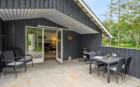 Ottilie - 350M to the Fjord: Bois, Tache De Bois, Planche, Dur, Chalet, Plate-Forme, Siding, Ombre, Parquet, Batiments Jardin