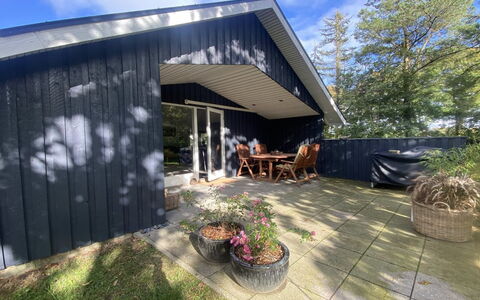Ottilie - 350M to the Fjord: Domicile, Chalet, Ombre, Siding, Cour, Arrière-Cour, Jardin, Aménagement Paysager, Biens, Batiments Jardin