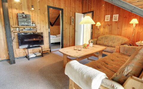 Ingwin - 250M to the Fjord: Bois, Tache De Bois, Planche, Dur, Chalet, Plate-Forme, Siding, Ombre, Parquet, Batiments Jardin