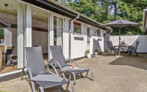 Naumka - 200M to the Fjord: Maison, Domicile, Toit, Chalet, Biens, Aménagement Paysager, Batiments Jardin, Siding, Ferme