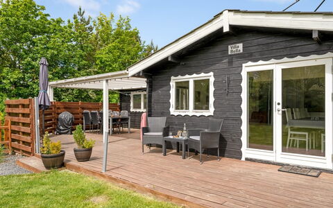 Staffan - 200M to the Fjord: Meubles, Design Intérieur, Sol, Bois, Sol, Plafond, Parquet, Chaise, Table, Éclairage