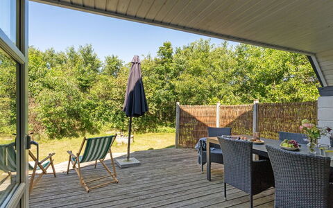 Amelia - 250M to the Fjord: Meubles, Design Intérieur, Sol, Bois, Sol, Plafond, Parquet, Chaise, Table, Éclairage