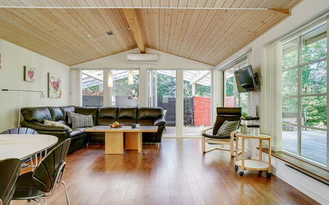 Epke - 250M from the Sea: Domicile, Chalet, Porche, Siding, Ferme, Structure En Plein Air