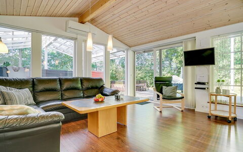 Epke - 250M from the Sea: Domicile, Chalet, Porche, Siding, Ferme, Structure En Plein Air